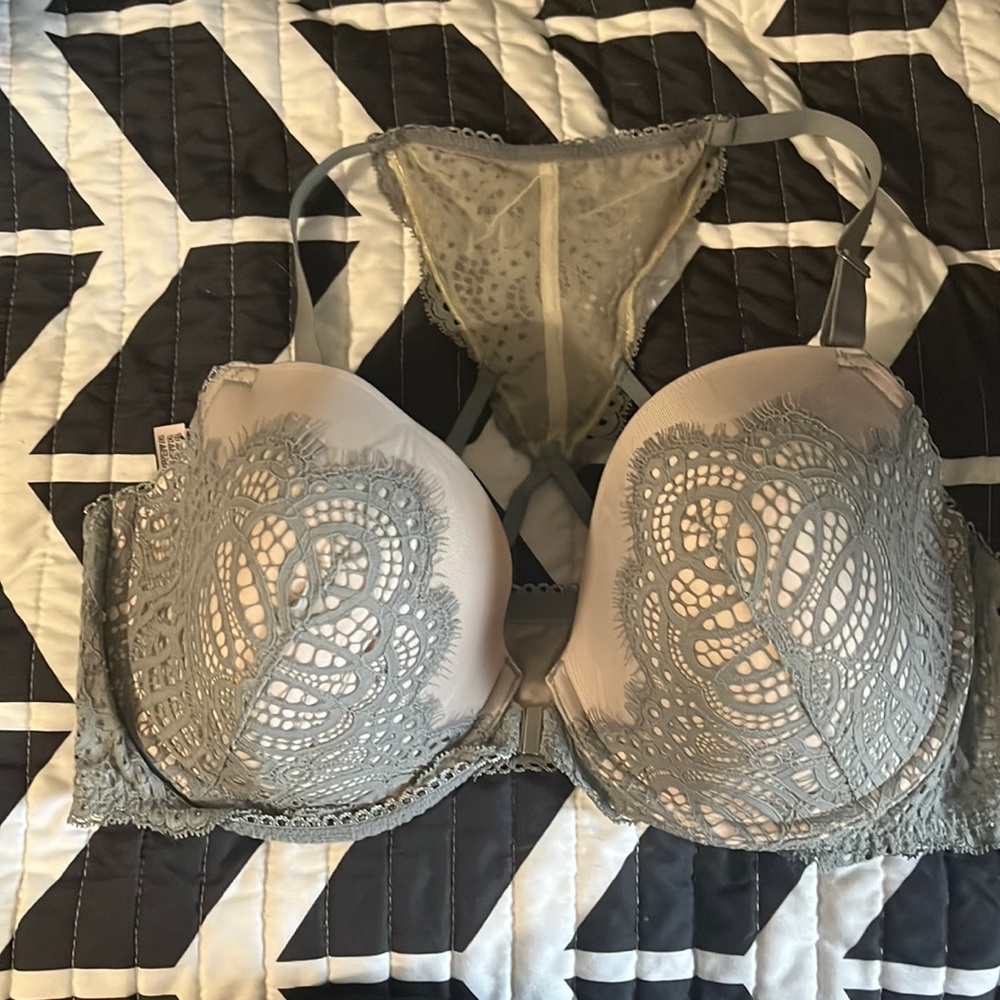 New without tags dream angels bra
